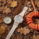 Zegarek sportowy beżowy elektroniczny cyfrowy retro alarm stoper unisex