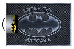 Batman Enter the Batcave - wycieraczka gumowa