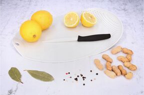 Deska kuchenna do krojenia z ociekaczem plastikowa