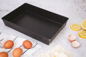 Blacha do pieczenia prostokątna do ciasta 36x25x6