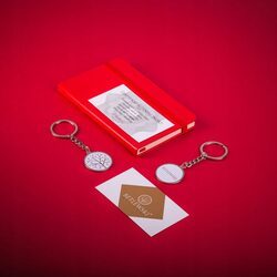 SKÓRZANY PORTFEL DAMSKI BETLEWSKI DUŻY LAKIEROWANY