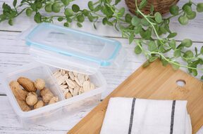 Pojemnik na żywność dzielony plastikowy 0,4 l