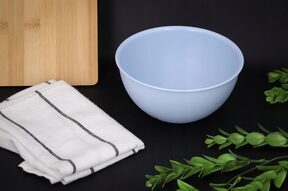 Miseczka na przekąski owoce kuchenna 0,75l niebieska miska plastikowa ?15cm