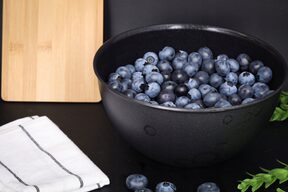 Czarna MISKA KUCHENNA z tworzywa 3L POKRYWKA duża śr. 24,5 cm