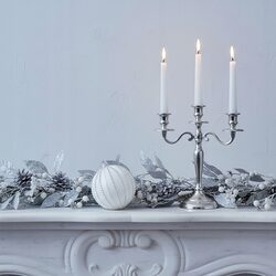 BOMBKA CHOINKOWA 8 cm z koralikami błyszcząca biała ozdoba świąteczna duża