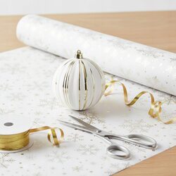 Bombka choinkowa biało złota 8 cm dekorowana ozdoba na choinkę duża