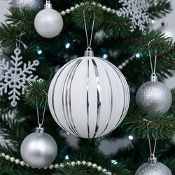 Bombka choinkowa karbowana biała w srebrne paski 10 cm duża nietłukąca
