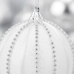 BOMBKA CHOINKOWA 8 cm z koralikami błyszcząca biała ozdoba świąteczna duża